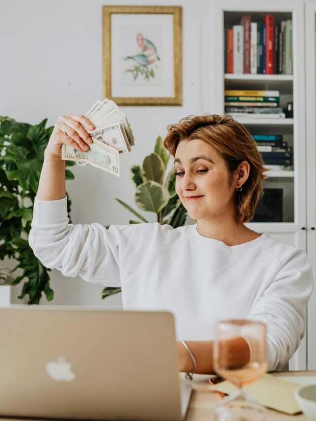 10 Proven Ways to Make Money Online in 2025